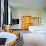 Gasthof Schweizer Hof 3*