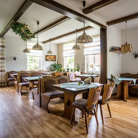 Guest house Schweizer Hof 3*