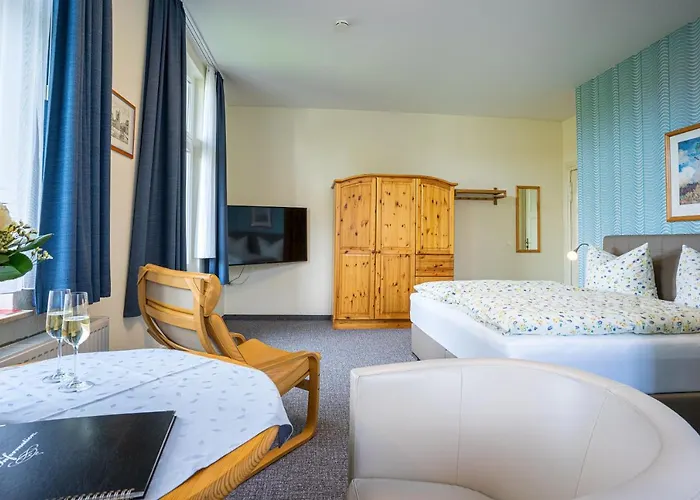 Penzion Schweizer Hof 3*